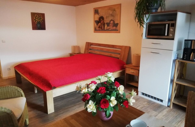 Apartment-Classic-Private Bathroom-Balcony