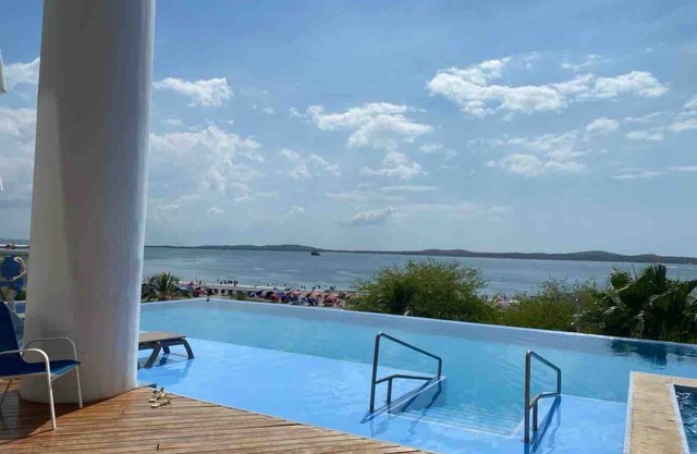 Apartment Cartagena Castillogrande Beach Front 2 bedrooms, 2 bathrooms, balcony