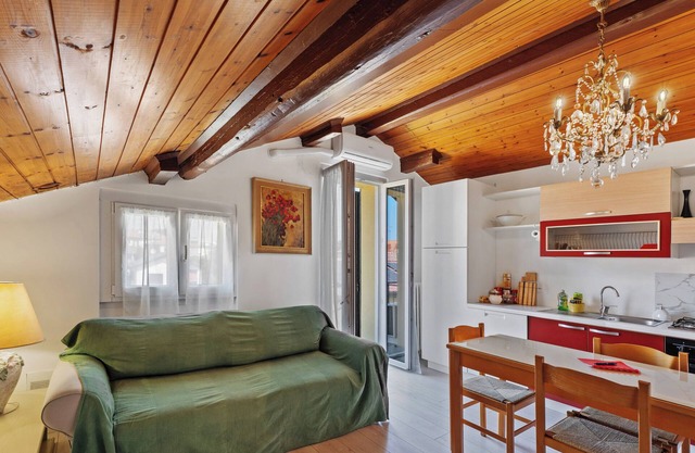 Apartment 'Comodo, Pratico E Tranquillo' with Mountain View, Wi-Fi and Air Conditioning