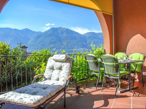 Apartment Condominio Les Hirondelles by Interhome