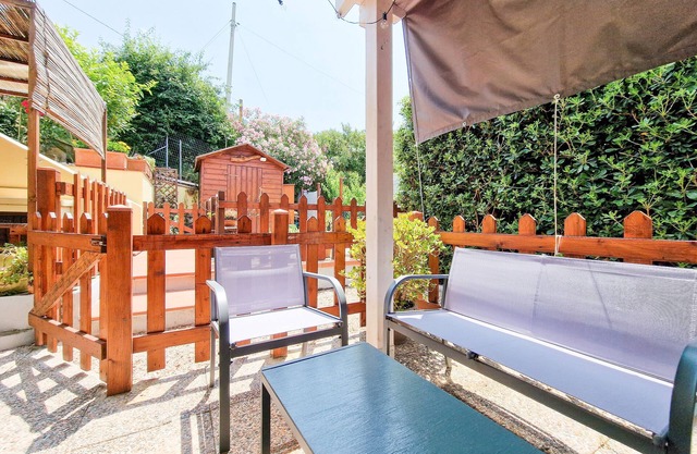 Apartment 'Cristina' with Private Terrace, Wi-Fi and Air Conditioning
