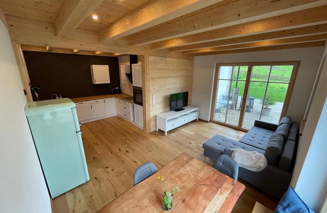Apartment 'dahoimelig' with mountain view, private terrace and Wi-Fi