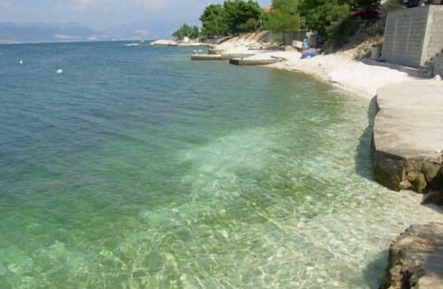Apartment Daria - sea view : - Mastrinka, Island Ciovo, Croatia