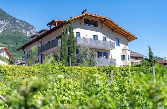 Apartment 'Das Hubertus Suite Johanna' with Mountain View, Sauna and Air Conditioning
