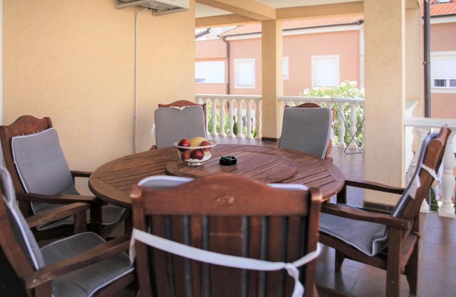 Apartment Davor-3