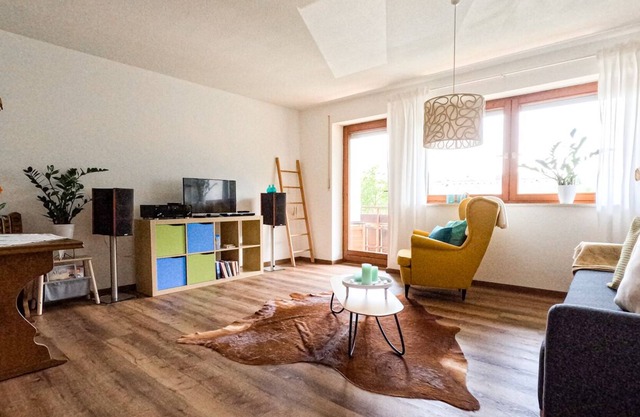 Apartment 'Grüntenglück' with Mountain View, Balcony and Wi-Fi