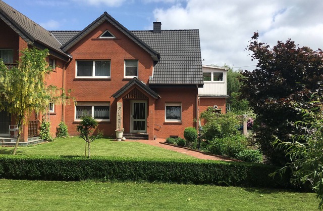 Apartment Bohse am Wald, private setting, lake nearby. 01520 3904442