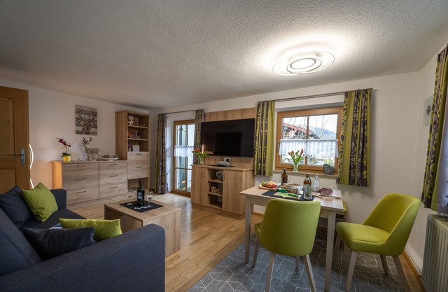 Apartment Jenner, 1-2 persons, 55 sqm, upper floor