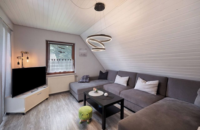 Apartment 'Ruhig Gelegene Wohnung In Deichnähe' with Shared Terrace