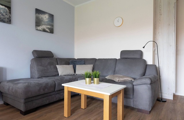 Apartment Wremer Bogen 9-1-3, close to the beach and with balcony.