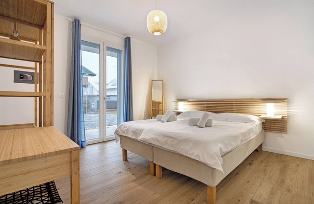 Apartment 'Deluxe 6' with Shared Garden, Wi-Fi and Air Conditioning
