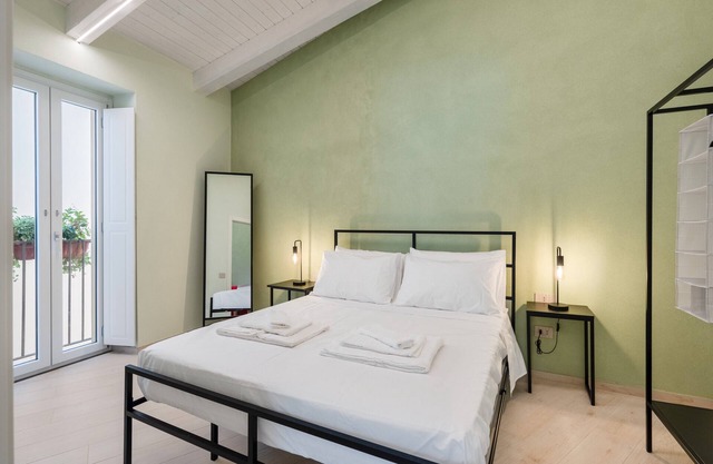 Apartment 'Deluxe Melisso' with Wi-Fi and Air Conditioning