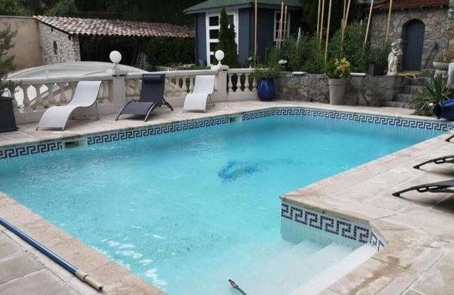 Apartment "Design avec Piscine" with Mountain View, Private Pool & Wi-Fi