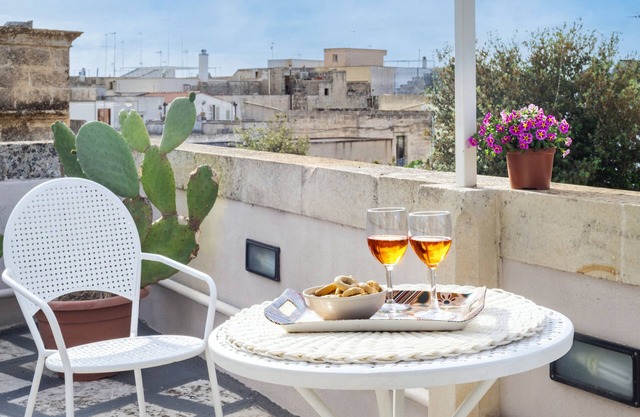 Apartment 'Dimora Con Terrazza Vicino Otranto' with Private Terrace, Wi-Fi and Air Conditioning