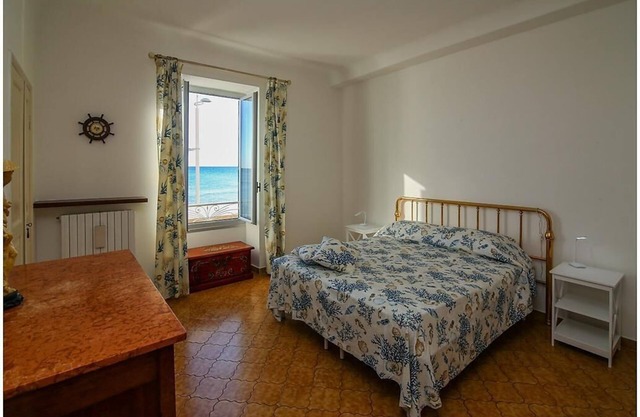 Apartment directly at the beach with Parking| Ap16