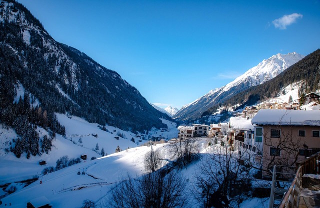 Apartment directly in Kappl, 6-8 people, 110m², close to the slopes