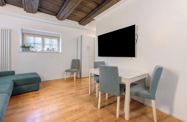 Apartment 'Dolomiti 2' with Wi-Fi and Air Conditioning
