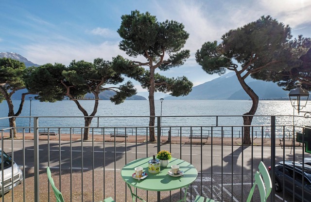 Apartment 'Domaso' with Lake View, Balcony and Wi-Fi