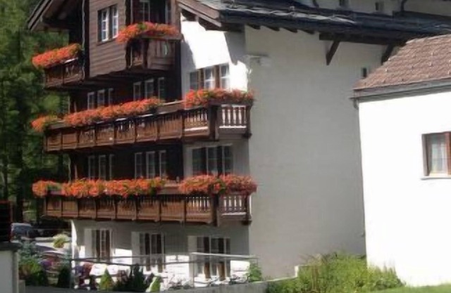 Apartment Dorfplatz in Saas-Almagell - 4 persons, 2 bedrooms