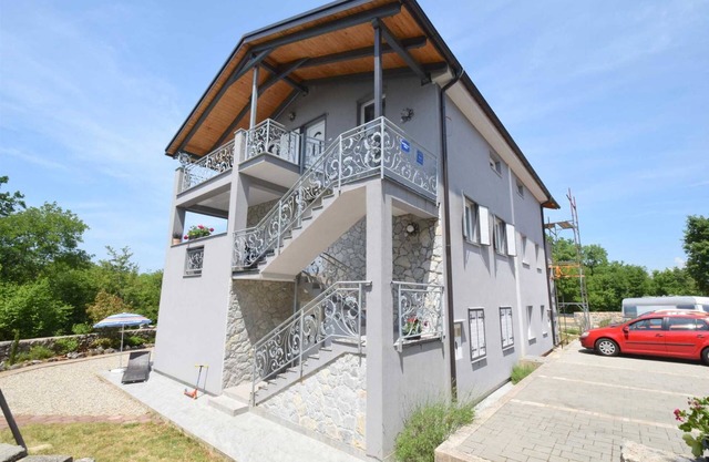 Apartment Dunja 2 with Balcony