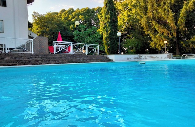 Apartment Enjoy tourist lease a stone's throw from the town center
