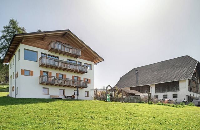 Apartment 'Ebnerhof' with Mountain View, Private Terrace and Wi-Fi