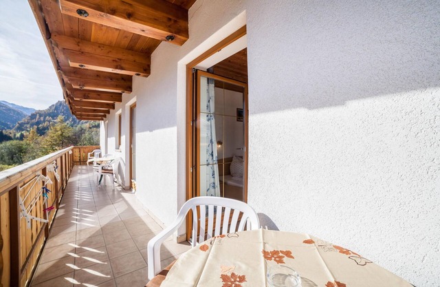 Apartment "Egarthof Alpenrose" with Mountain View, Balcony & Garden