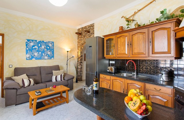 Apartment "El Golfo Lanzarote" In Charming Fishing Village Close to Beach and National Park