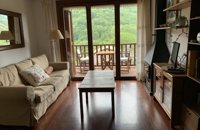 Apartment "El Mirador de Llanars" with Access to Ski Slopes & Mountain View