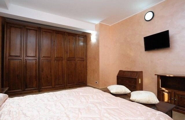 APARTMENT ELEGANT "PESCO" + PARKING PLACE