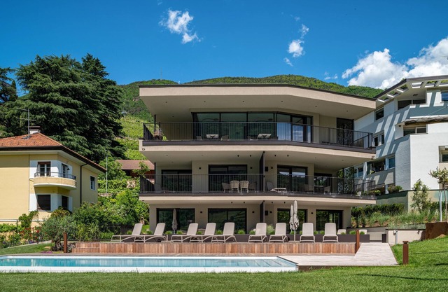 Apartment "Erbacher - Gabi's Edel Suite" with Mountain View, Private Sauna & Shared Pool