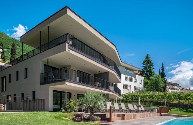 Apartment "Erbacher - Renate's Gründer Suite" with Mountain View, Shared Pool & Sauna