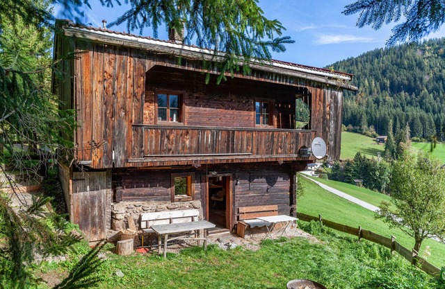 Apartment 'Erdgeschoss' with Mountain View, Private Terrace and Private Garden