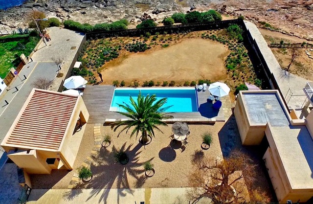 Apartment 'Cabrera' with Sea View, Wi-Fi and Air Conditioning