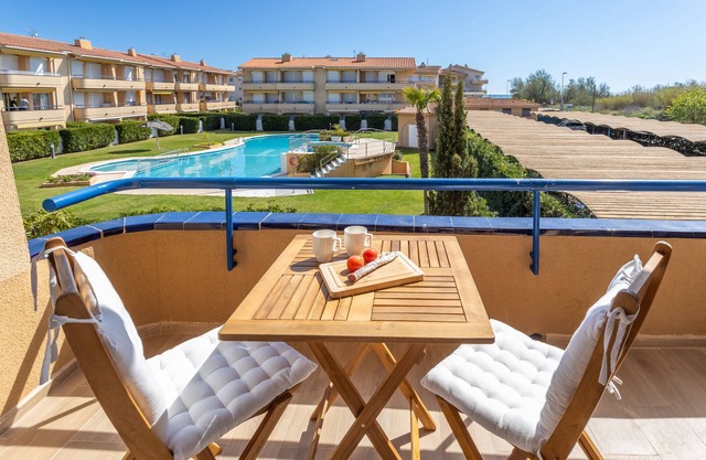 Apartment 'Apartamento Tamarindos 500' located 200 m from the beach