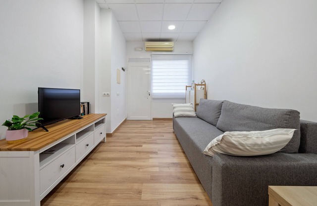 Apartment "Iaio Kiko 2" with Wi-Fi & A/C