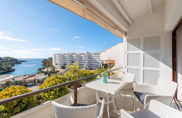 Apartment 'Estrella De Mar' with Sea View, Wi-Fi and Air Conditioning