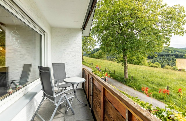 Apartment 'Eulennest' with Mountain View, Shared Garden and Wi-Fi