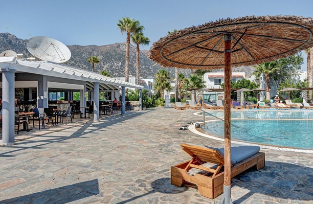 Apartment 'Evripides Family One -bedroom 2' with Shared Pool, Shared Garden and Air Conditioning