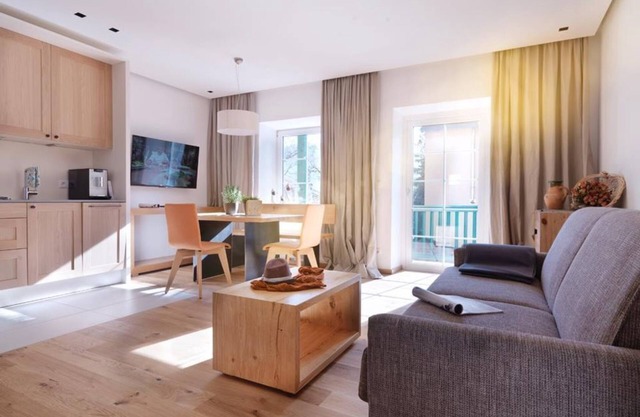 Apartment FACING - Riedz Apartments