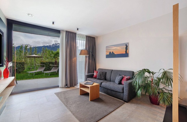 Apartment 'Faselehof Fiona' with Mountain View, Shared Pool and Wi-Fi