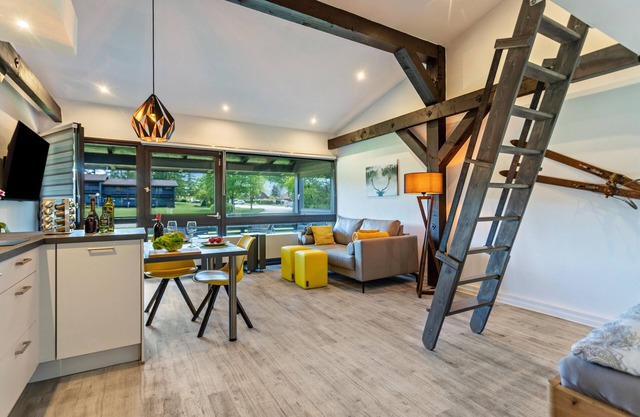 Apartment 'Feichten Glück 16' with Mountain View, Balcony and Wi-Fi