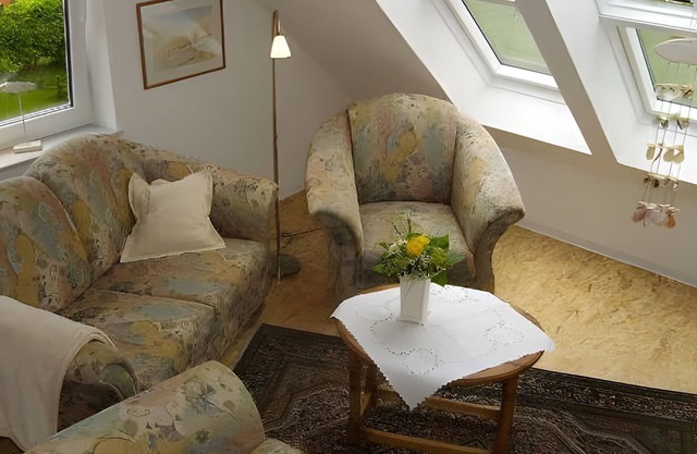 Apartment 'Fennas Ferienwohnungen - Hanne' with Lake View, Balcony and Wi-Fi
