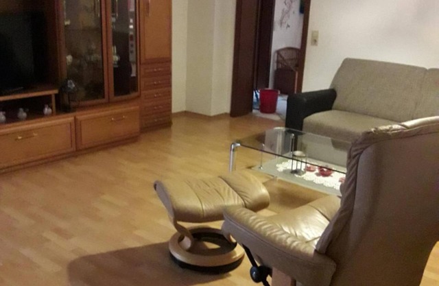 Apartment 'Ferienwohnung Markert' with Private Terrace, Shared Garden and Wi-Fi