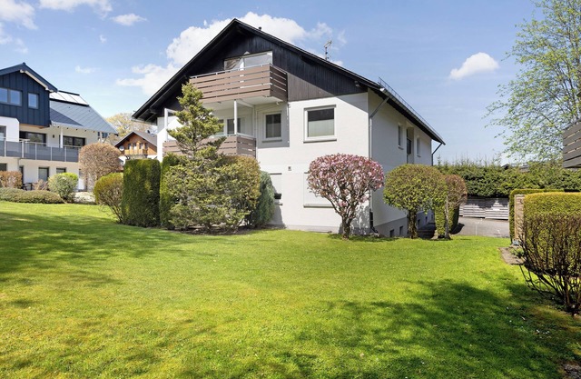 Apartment 'Ferienwohnung Schanze Willingen' with Shared Garden, Balcony and Wi-Fi