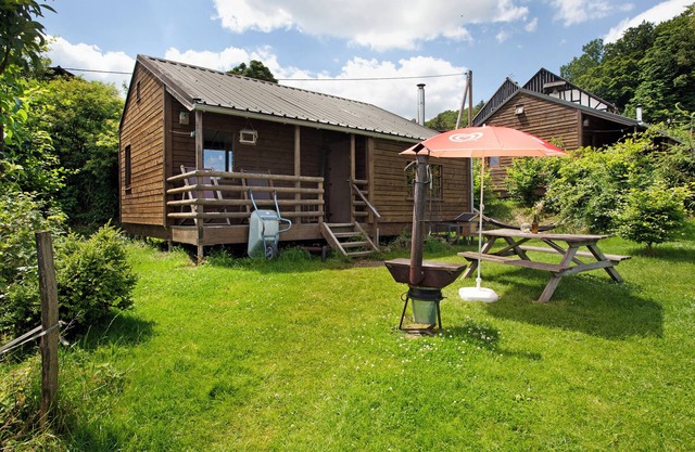 Apartment 'Ferienhütte Bauken' with Private Terrace and Shared Garden