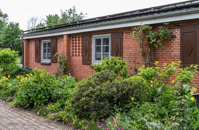 Apartment 'Ferienhaus Nicolaisen' with Private Terrace, Shared Garden and Wi-Fi