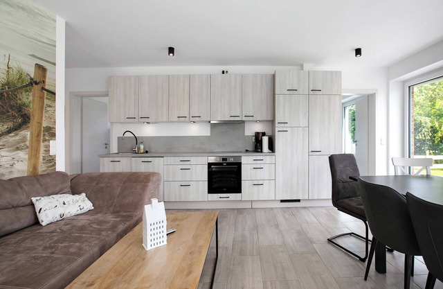 Apartment 'Ferienhaus Ebbe Unten' with Private Terrace, Private Garden and Wi-Fi