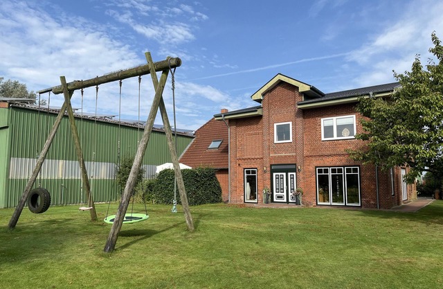 Apartment 'Ferienhof Anke Thiede' with Private Terrace, Shared Garden and Wi-Fi
