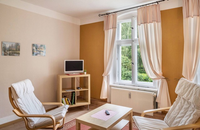 Apartment 'Ferienwohnung 2 Mit Hund' with Shared Terrace and Shared Garden